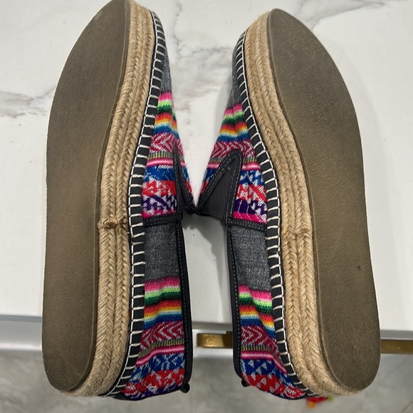 Inkkas Colorful Espadrill Slip On. Size 9W/7M - Picture 8 of 10